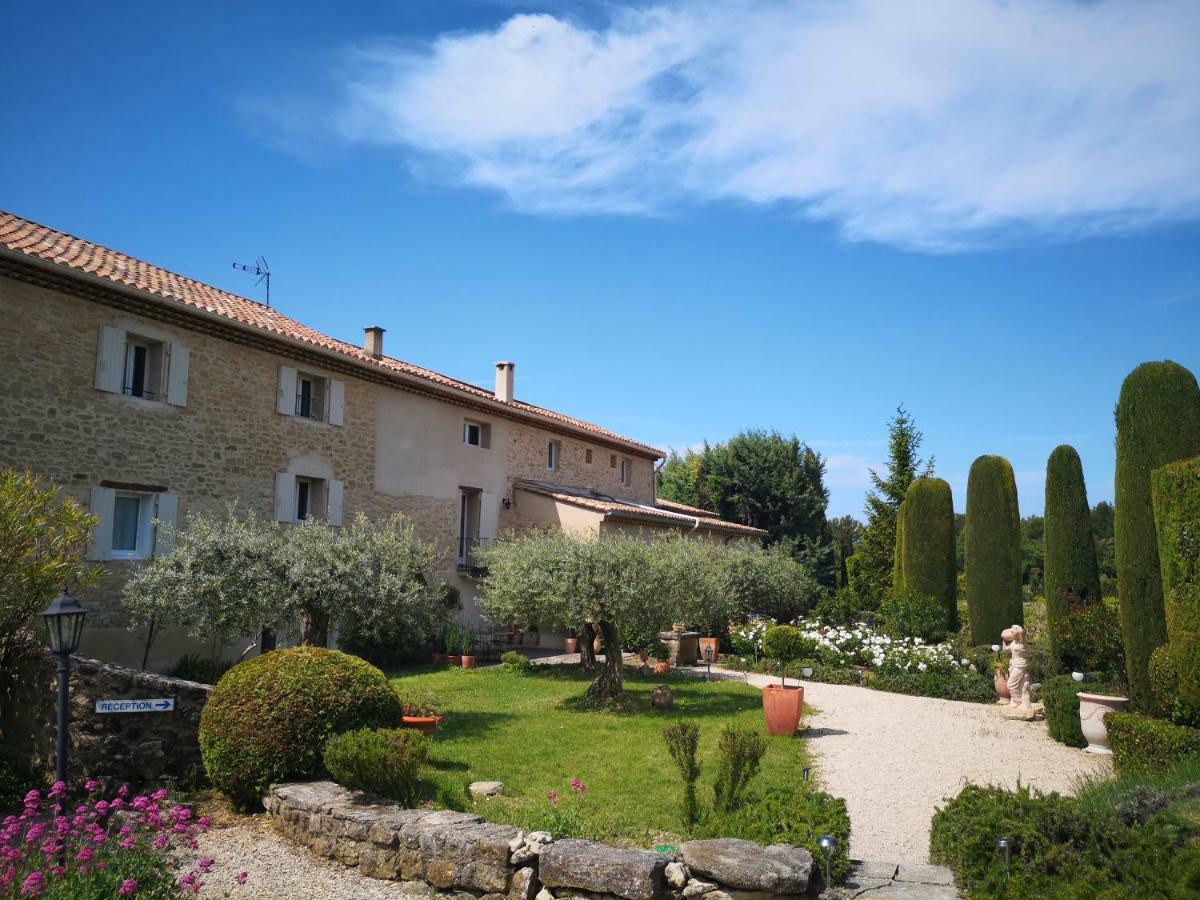 Hotel Domaine La Condamine Crillon-le-Brave Esterno foto